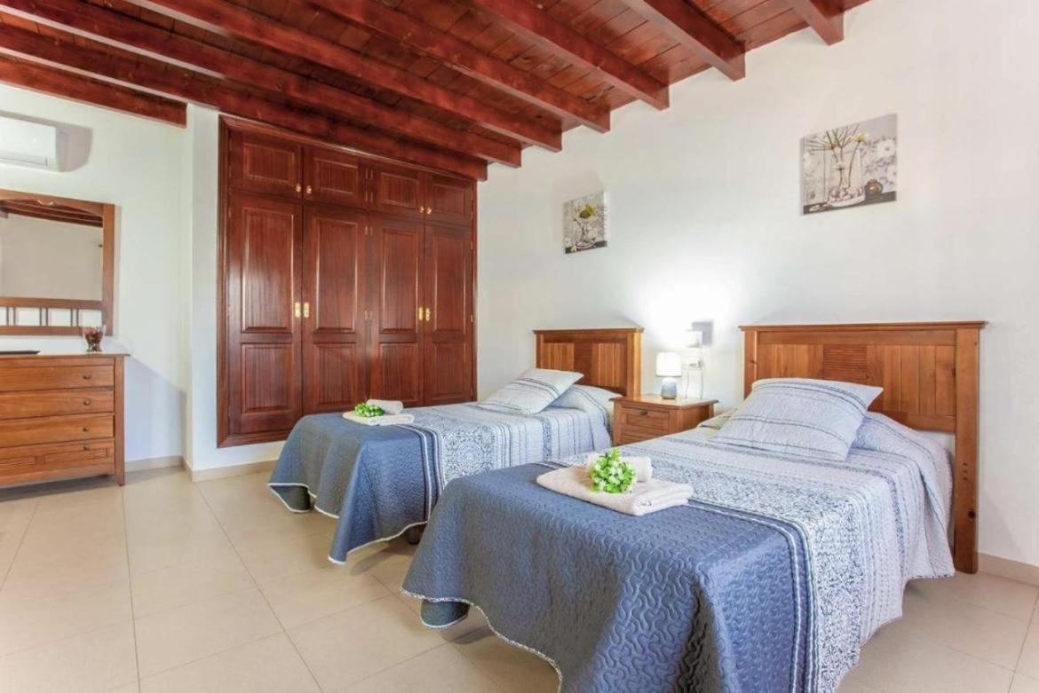 Villa Salar Плая Бланка Екстериор снимка