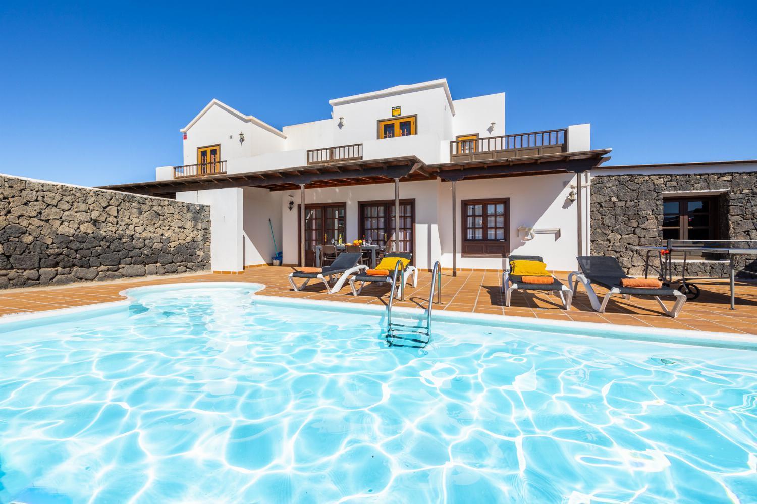 Villa Salar Плая Бланка Екстериор снимка
